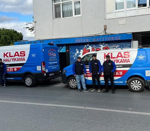 Klas Halı Yıkama ekibi ve servis araçları, Sancaktepe/Samandıra