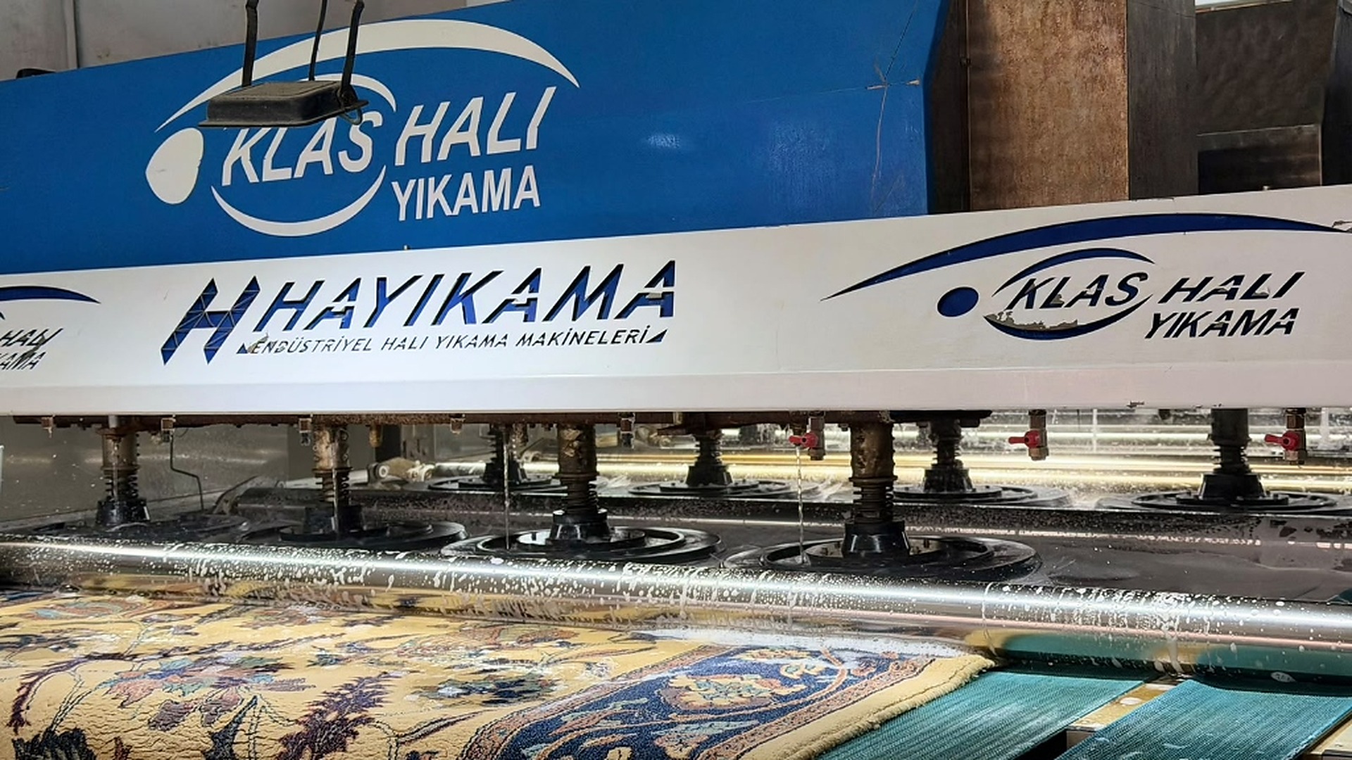 Klas Halı Yıkama - Endüstriyel Döner Fırçalı Yıkama